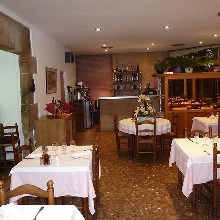 Restaurant Fonda Giralt Hotel Amer Екстериор снимка