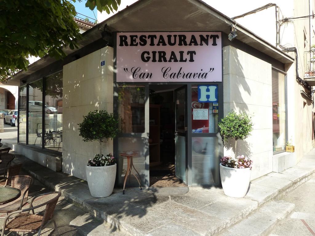 Restaurant Fonda Giralt Hotel Amer Екстериор снимка